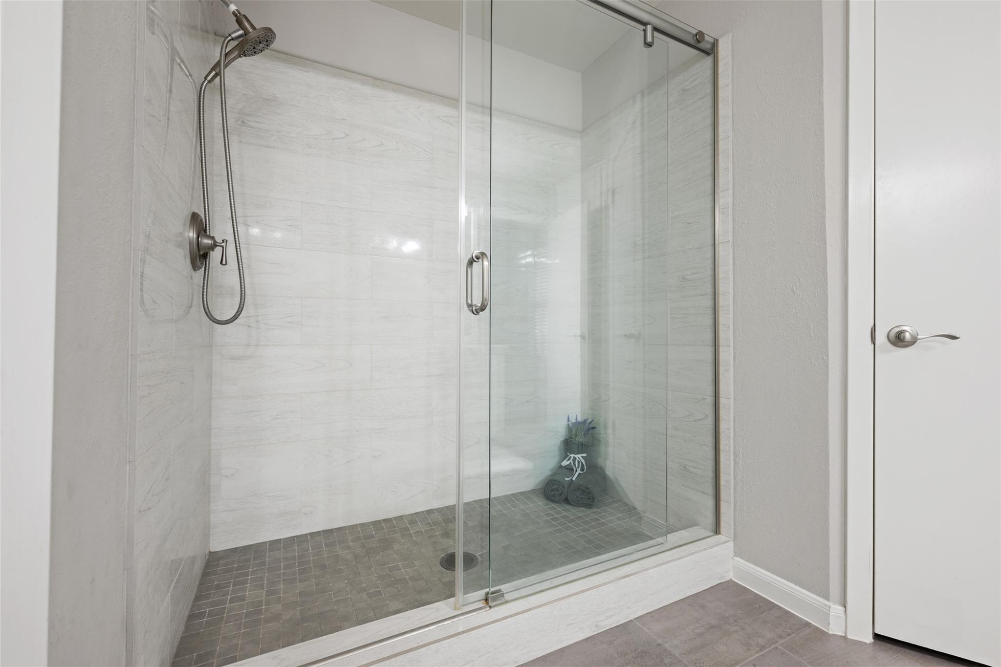 1600 Pin Oak Lane Round Rock TX 78681