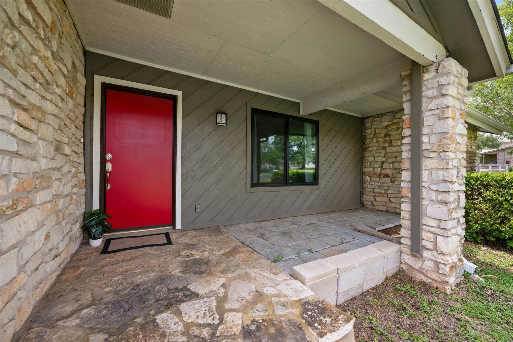 1600 Pin Oak Lane Round Rock TX 78681