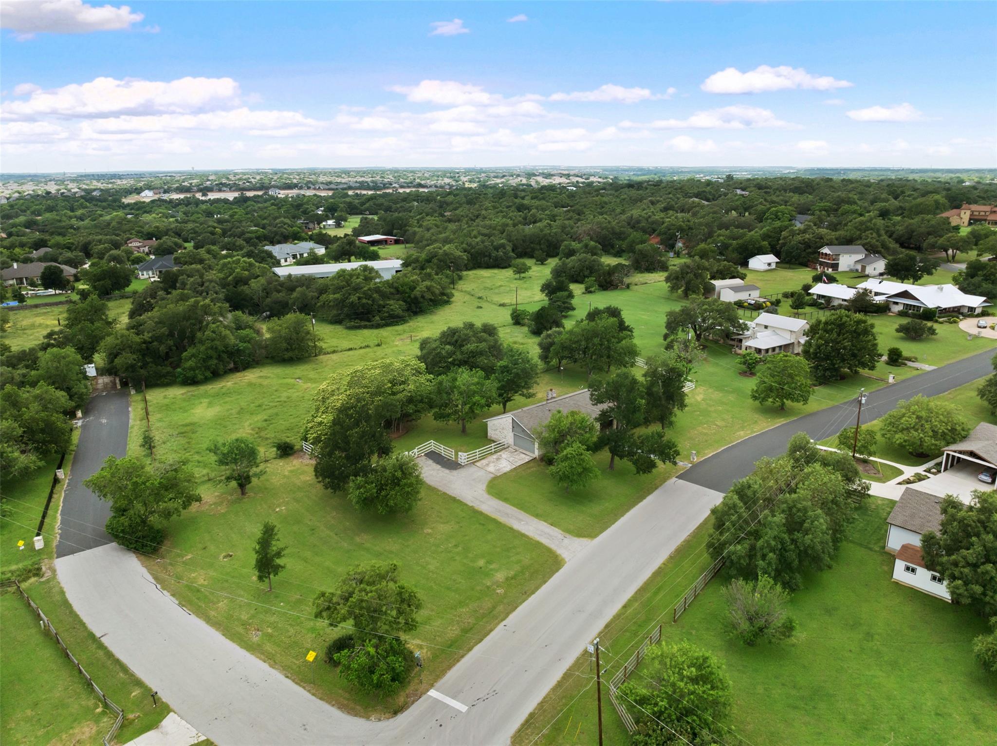 1600 Pin Oak Lane Round Rock TX 78681