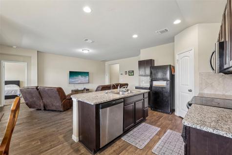 109 San Bernard Trail Hutto TX 78634