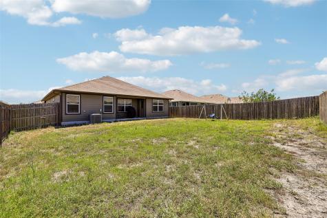 109 San Bernard Trail Hutto TX 78634