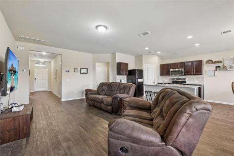 109 San Bernard Trail Hutto TX 78634