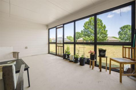 109 Egret Drive Bastrop TX 78602