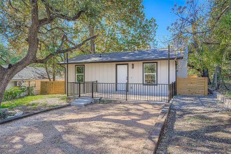 10710 Crestview Drive Jonestown TX 78645