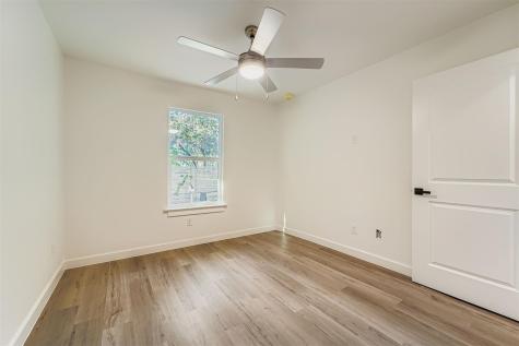 10710 Crestview Drive Jonestown TX 78645