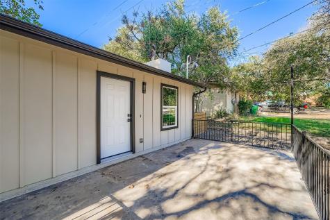 10710 Crestview Drive Jonestown TX 78645