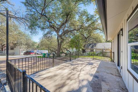 10710 Crestview Drive Jonestown TX 78645