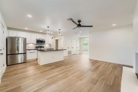 10710 Crestview Drive Jonestown TX 78645
