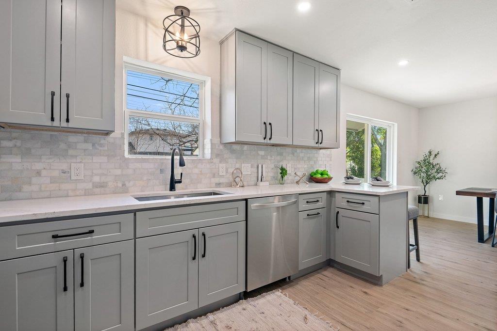 5327 Wellington Drive Austin TX 78723