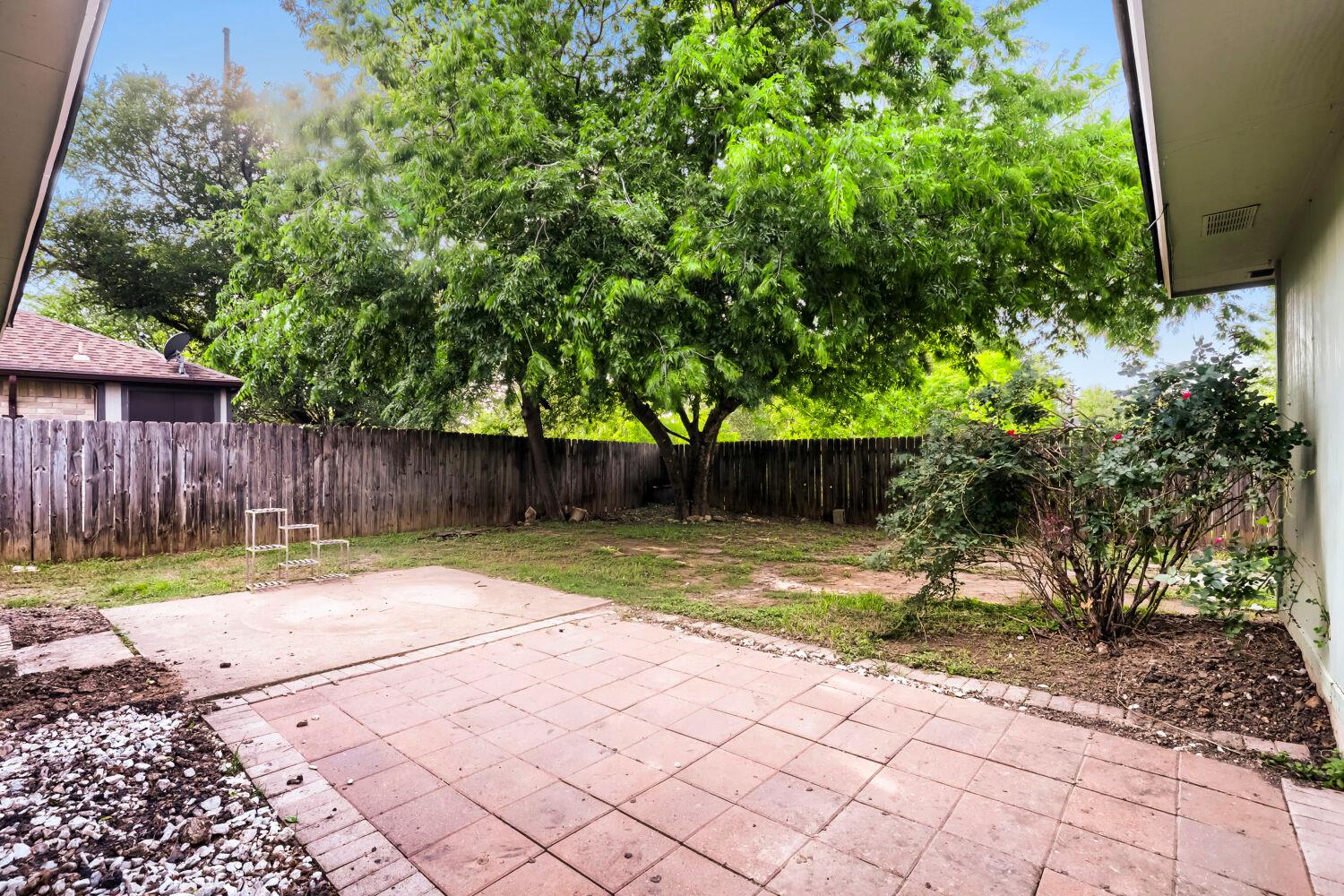 409 Kathleen Lane Leander TX 78641