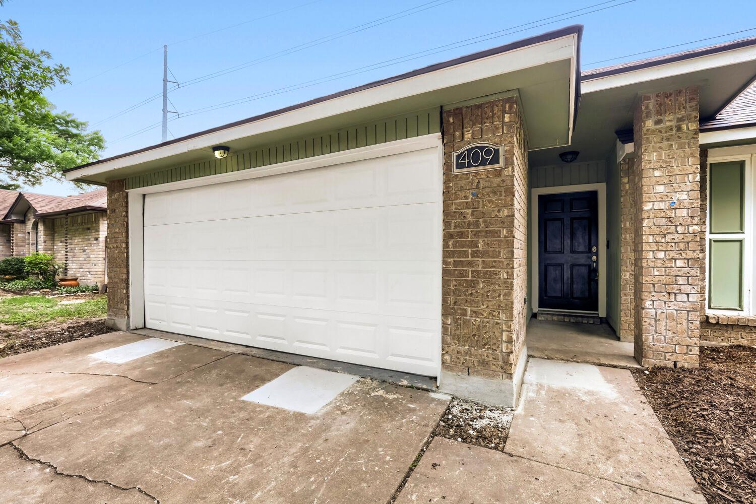 409 Kathleen Lane Leander TX 78641