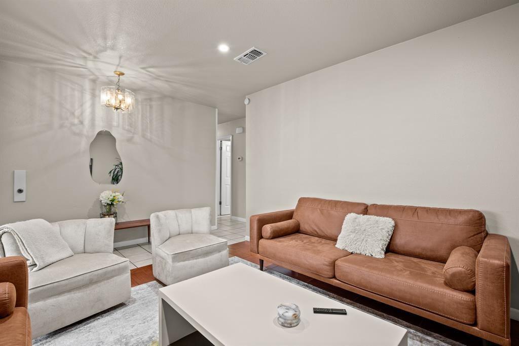 405 E Grady Drive Austin TX 78753