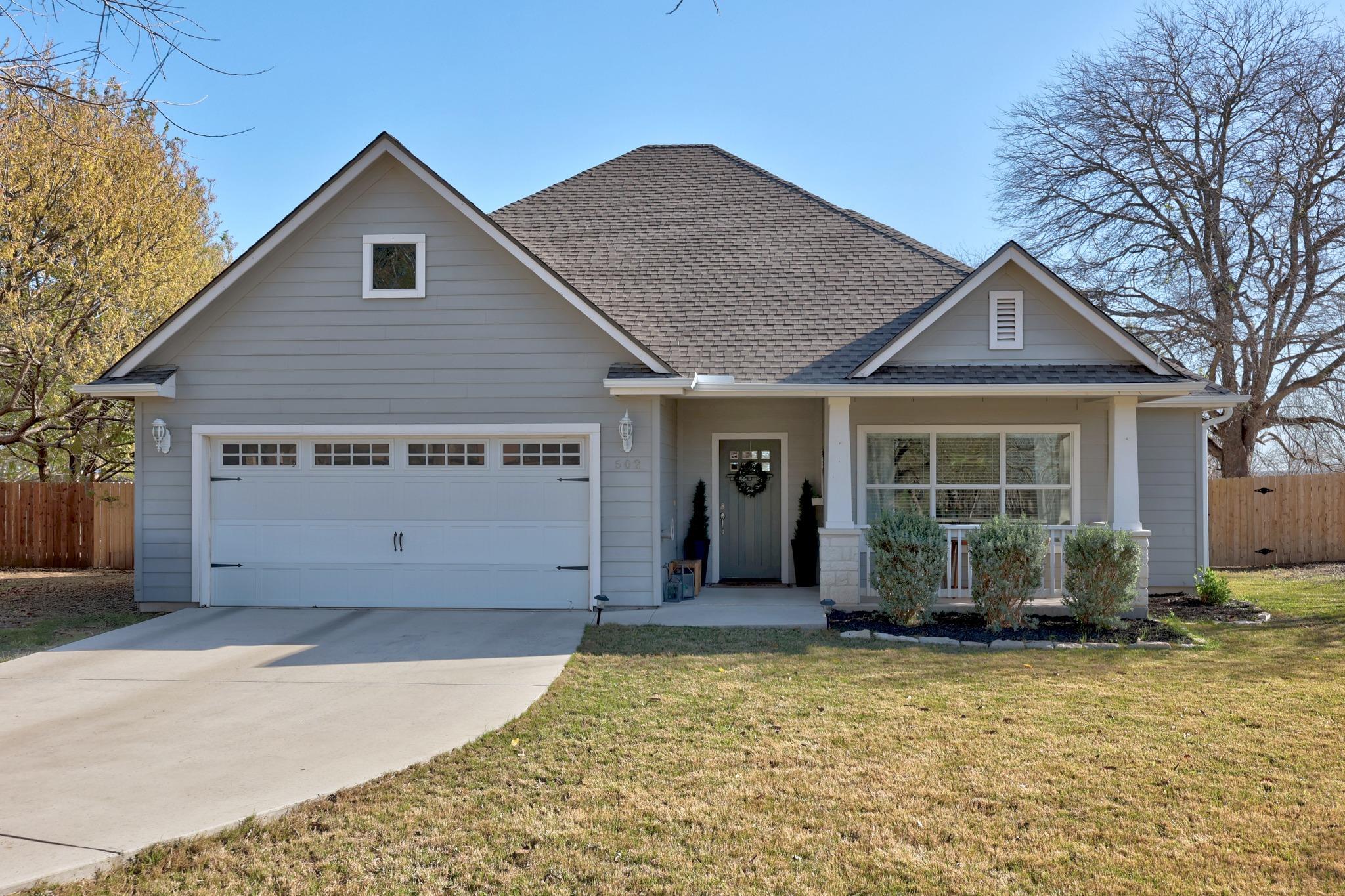 502 NW River Road Martindale TX 78655