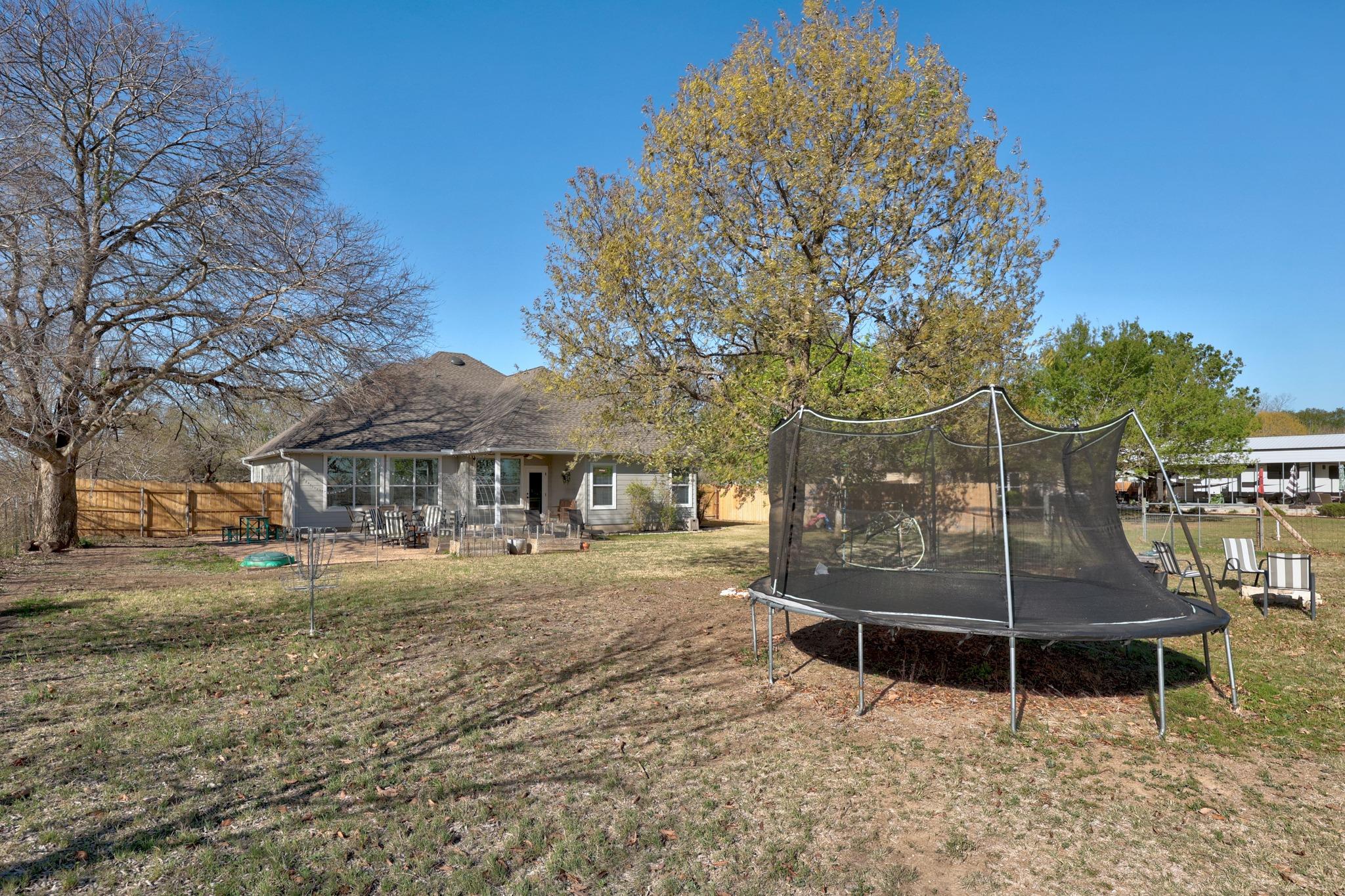 502 NW River Road Martindale TX 78655