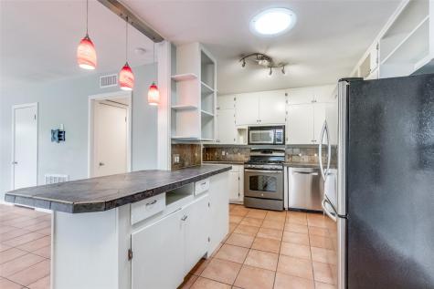 11504 Oakwood Drive Austin TX 78753
