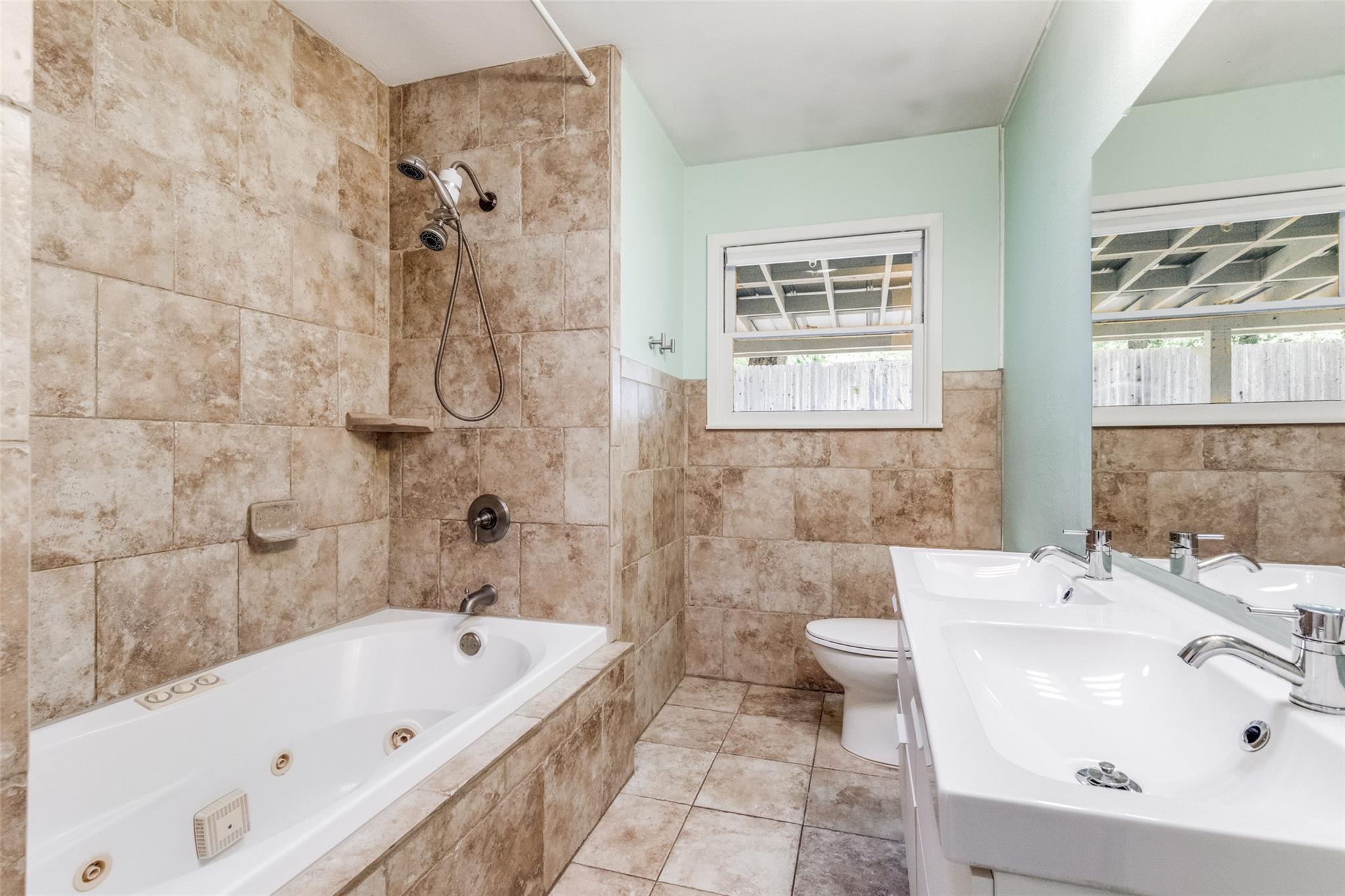 11504 Oakwood Drive Austin TX 78753
