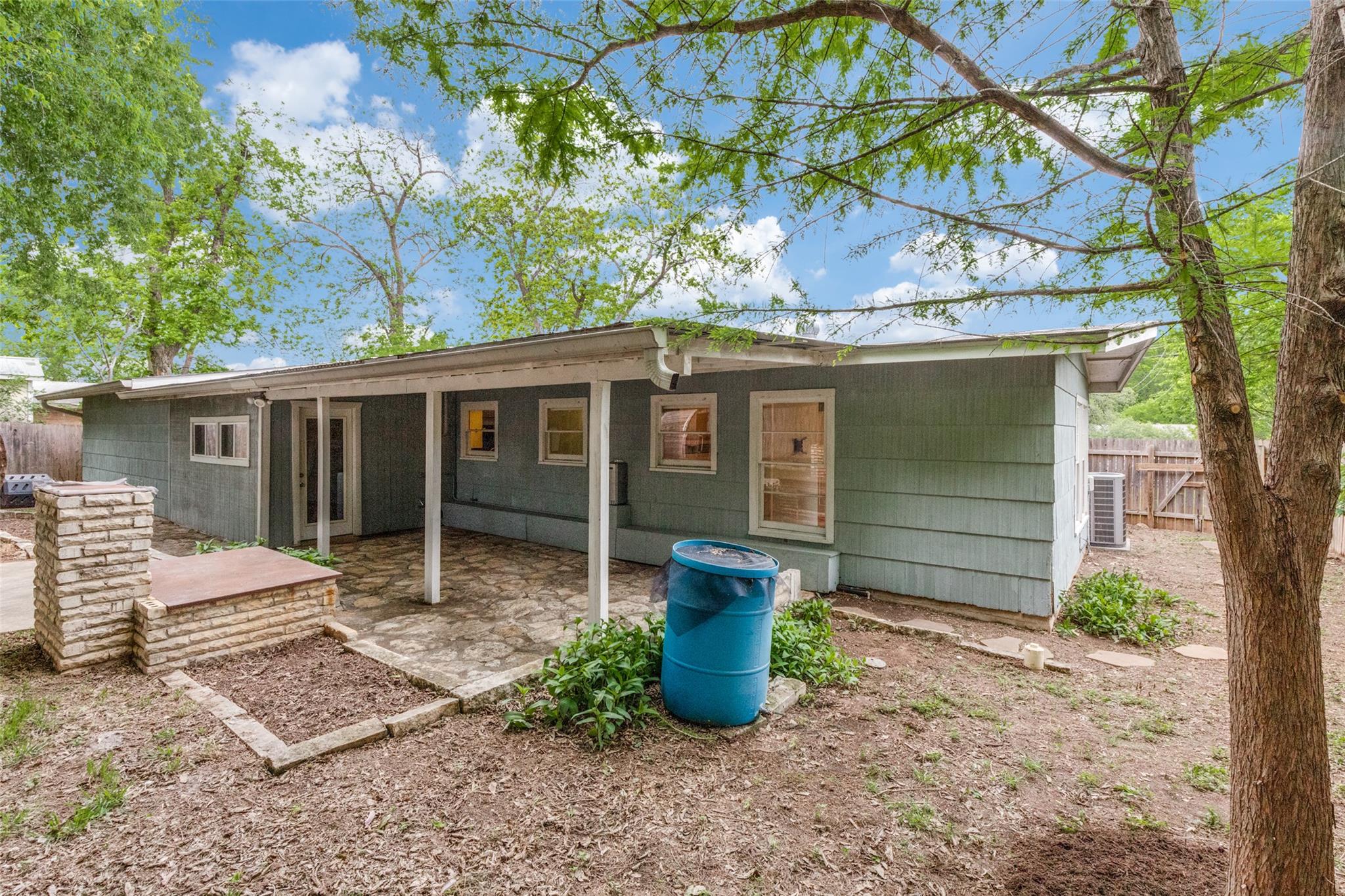 11504 Oakwood Drive Austin TX 78753