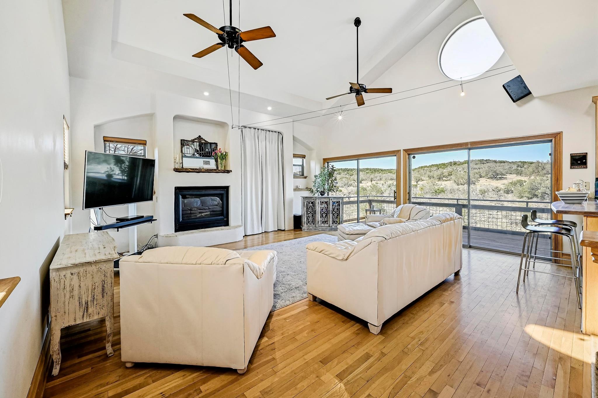 840 Windy Shores Loop Spicewood TX 78669
