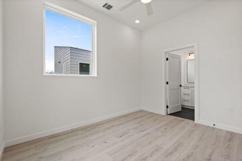 401 N Bluff Drive Austin TX 78745