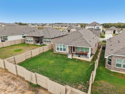 109 Big Pine Creek Lane Bastrop TX 78602