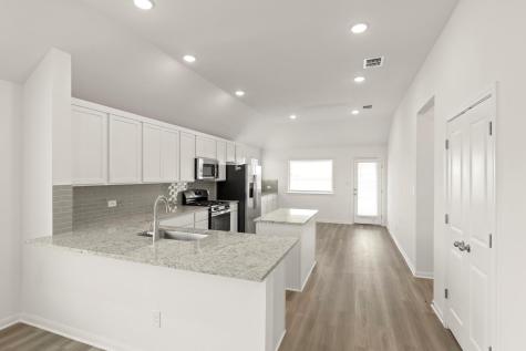 3729 Pin Oak Hills Seguin TX 78155