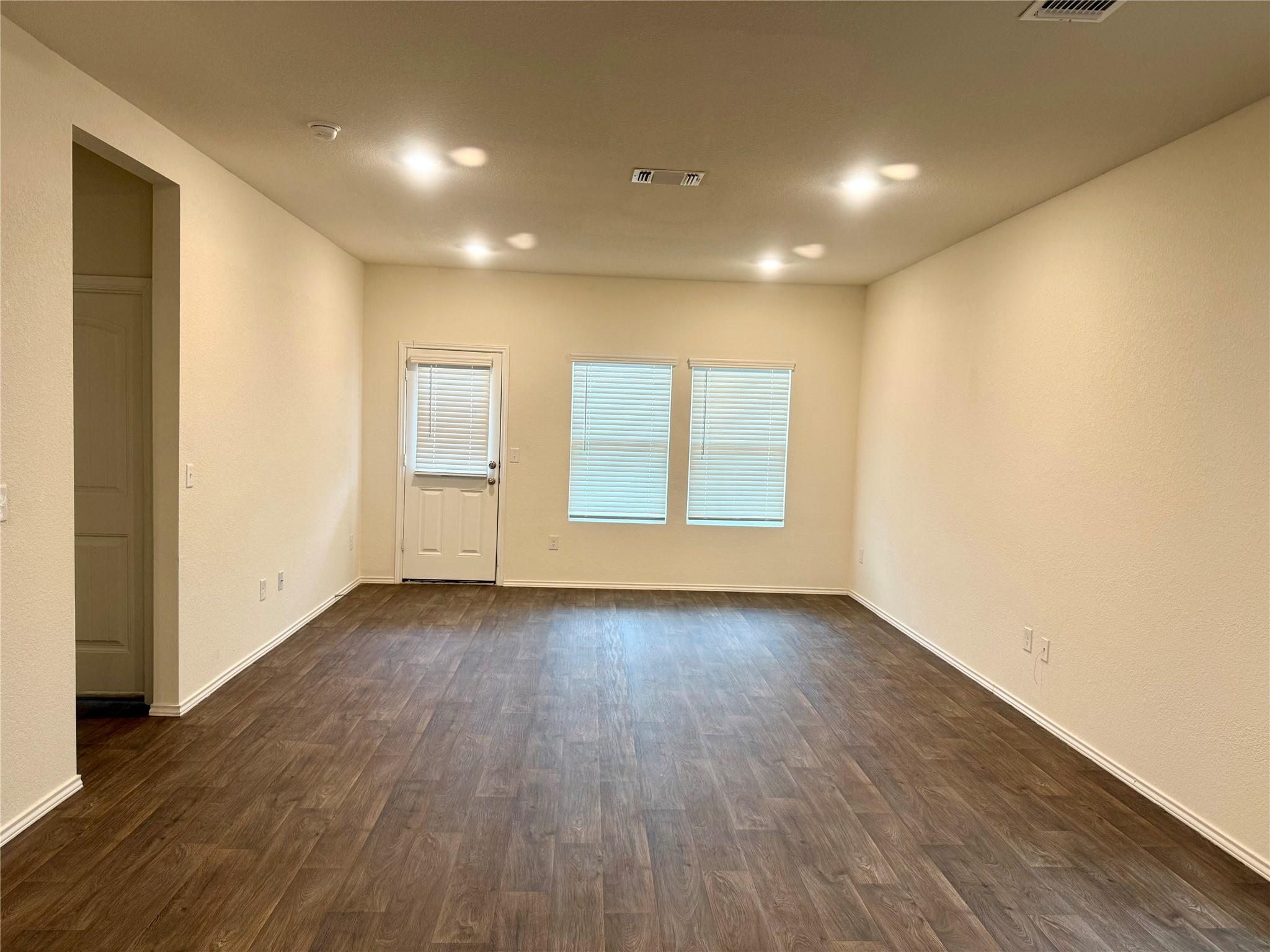 19101 Romano Drive Elgin TX 78621