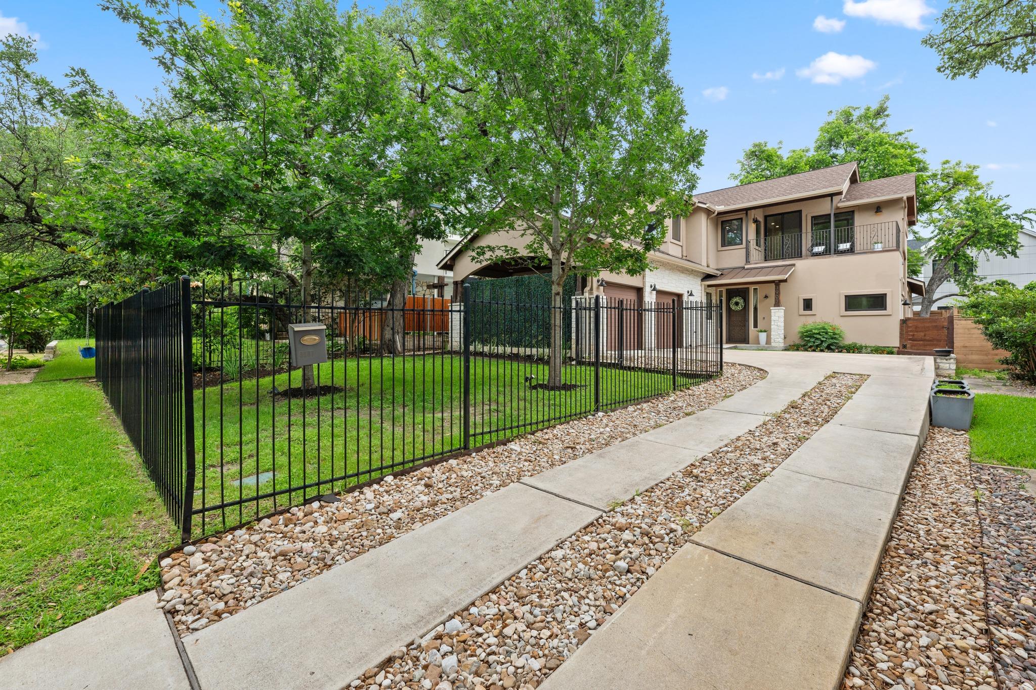 3907 Bailey Lane Austin TX 78756