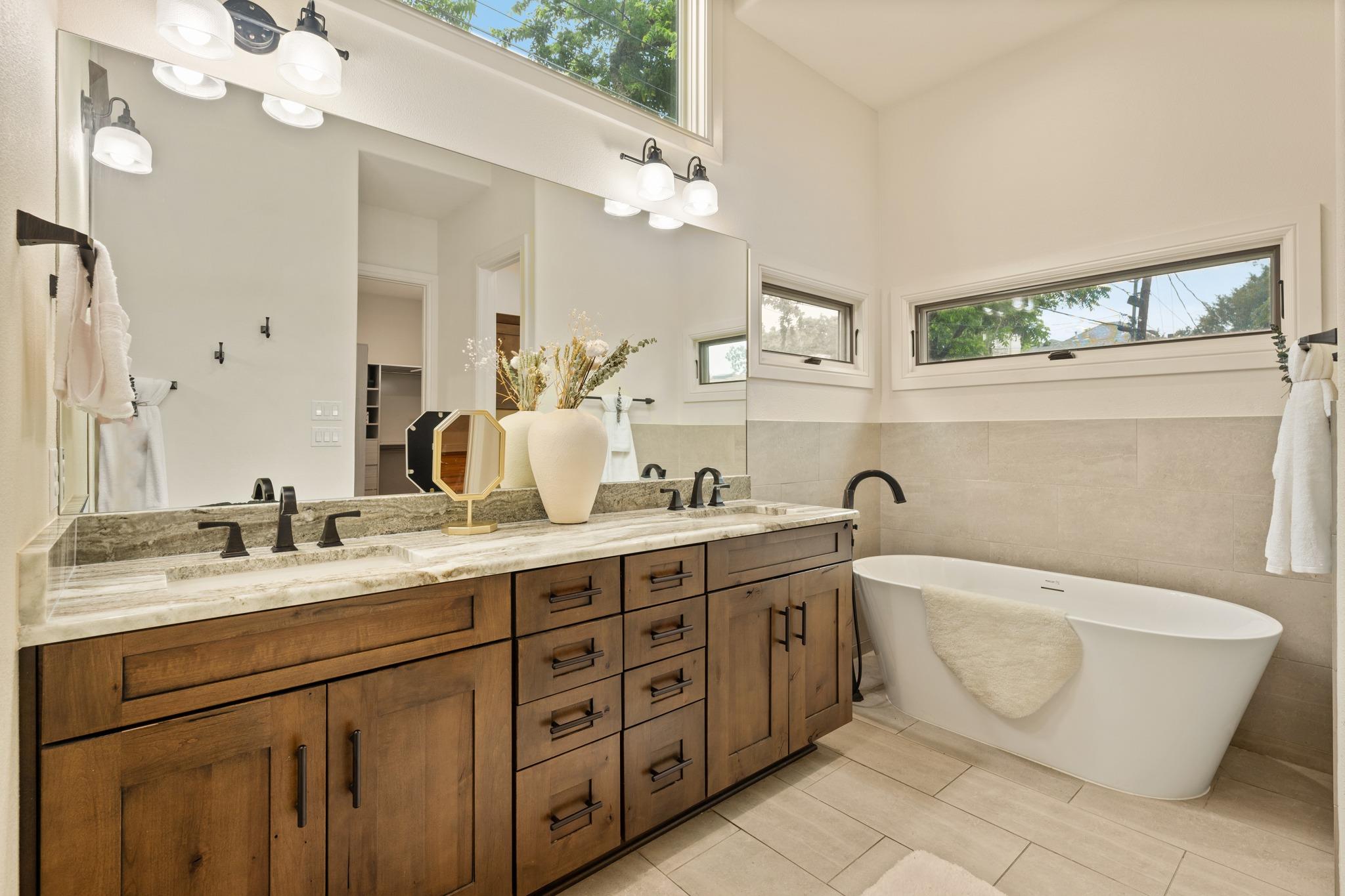3907 Bailey Lane Austin TX 78756