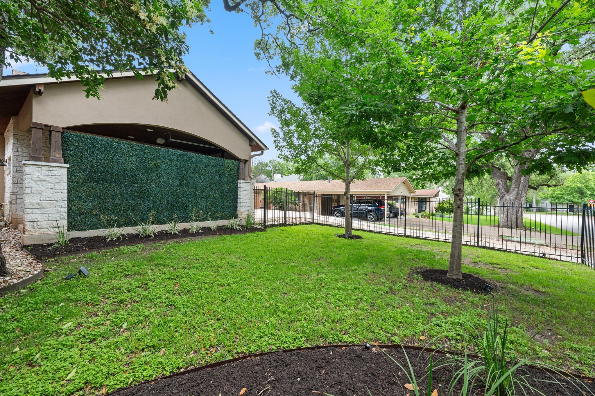 3907 Bailey Lane Austin TX 78756