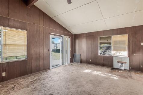 103 Leaning Oaks Street Somerville TX 77879
