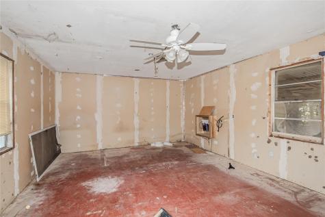 103 Leaning Oaks Street Somerville TX 77879