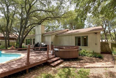 9001 Bubbling Springs Trail Austin TX 78729