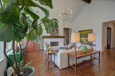 129 Hollytree Court Georgetown TX 78628