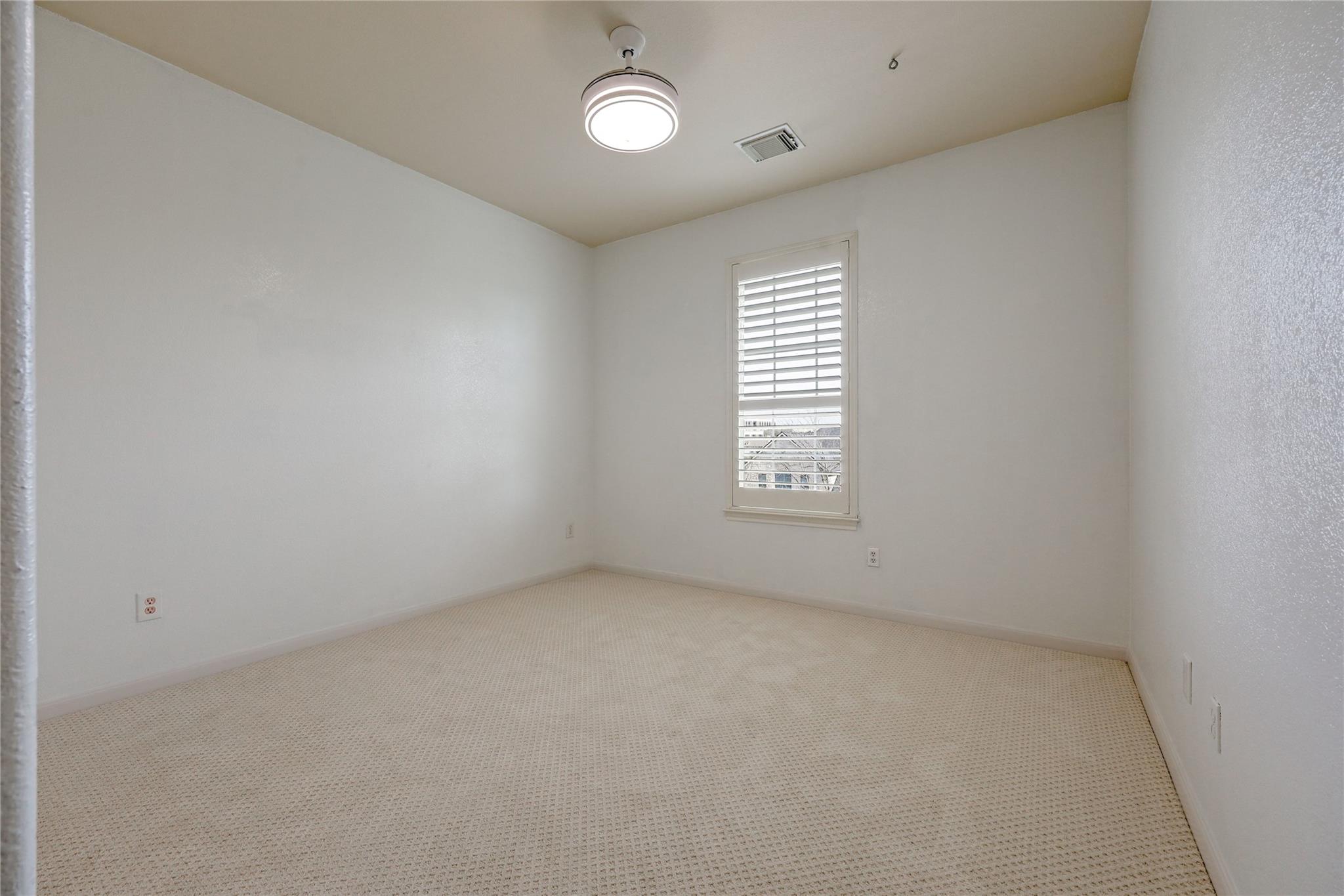 7621 Menler Drive Austin TX 78735