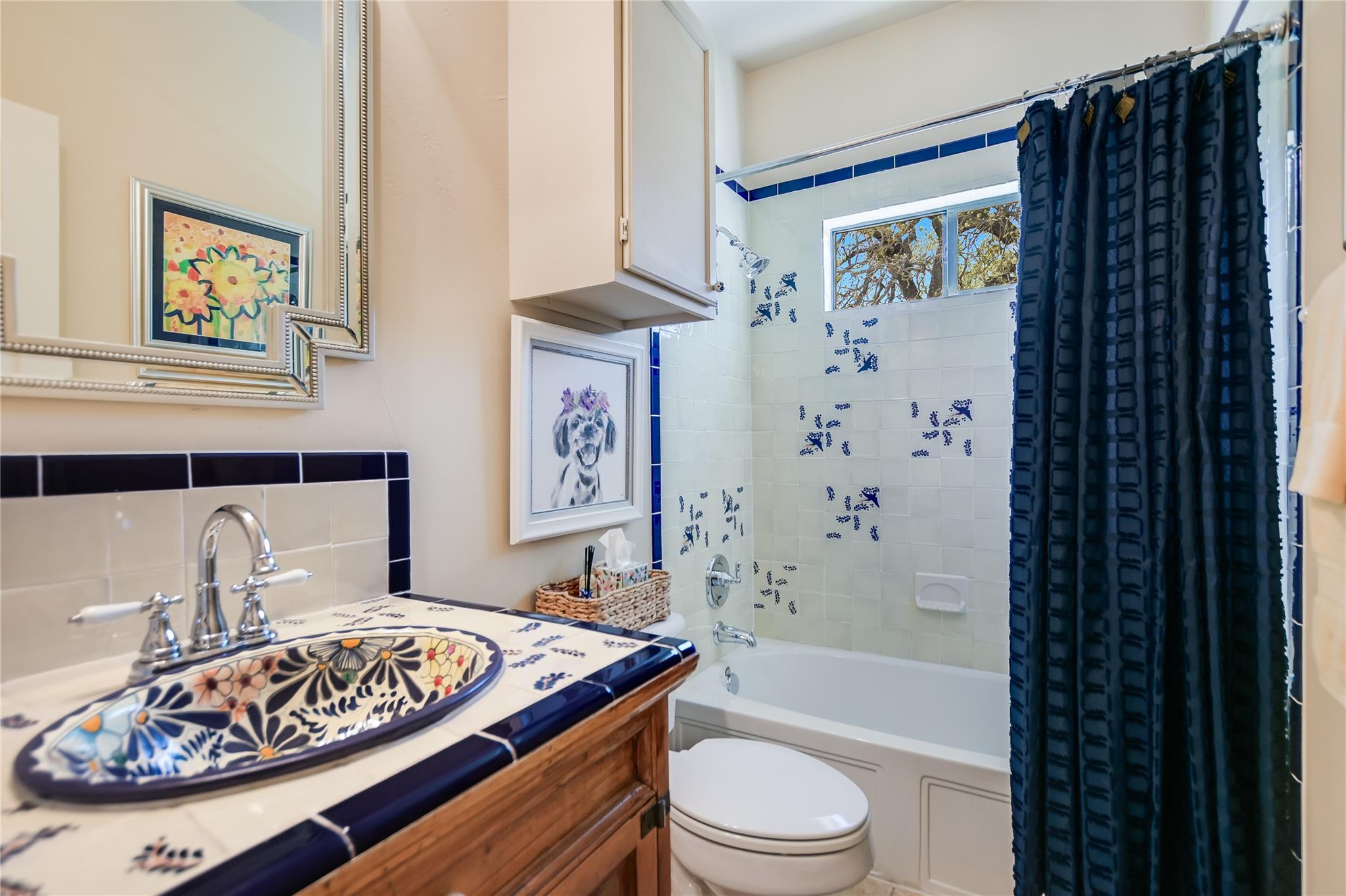 101 Western Spur Horseshoe Bay TX 78657