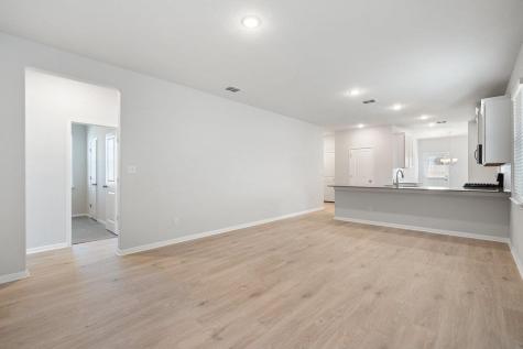749 Treadwell Lane Kyle TX 78640