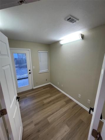 12702 Acadian Trail Austin TX 78727