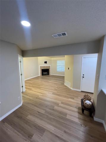 12702 Acadian Trail Austin TX 78727