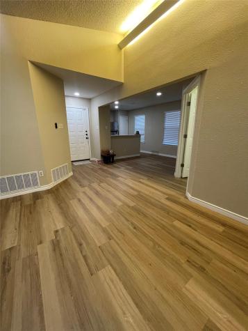 12702 Acadian Trail Austin TX 78727