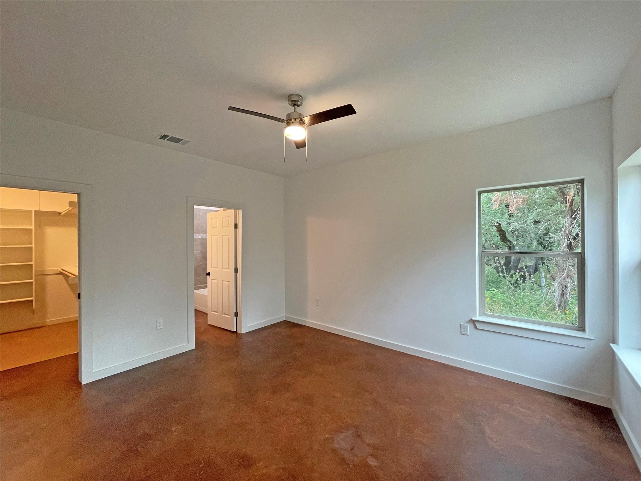 829 Pine Lane Cottonwood Shores TX 78657