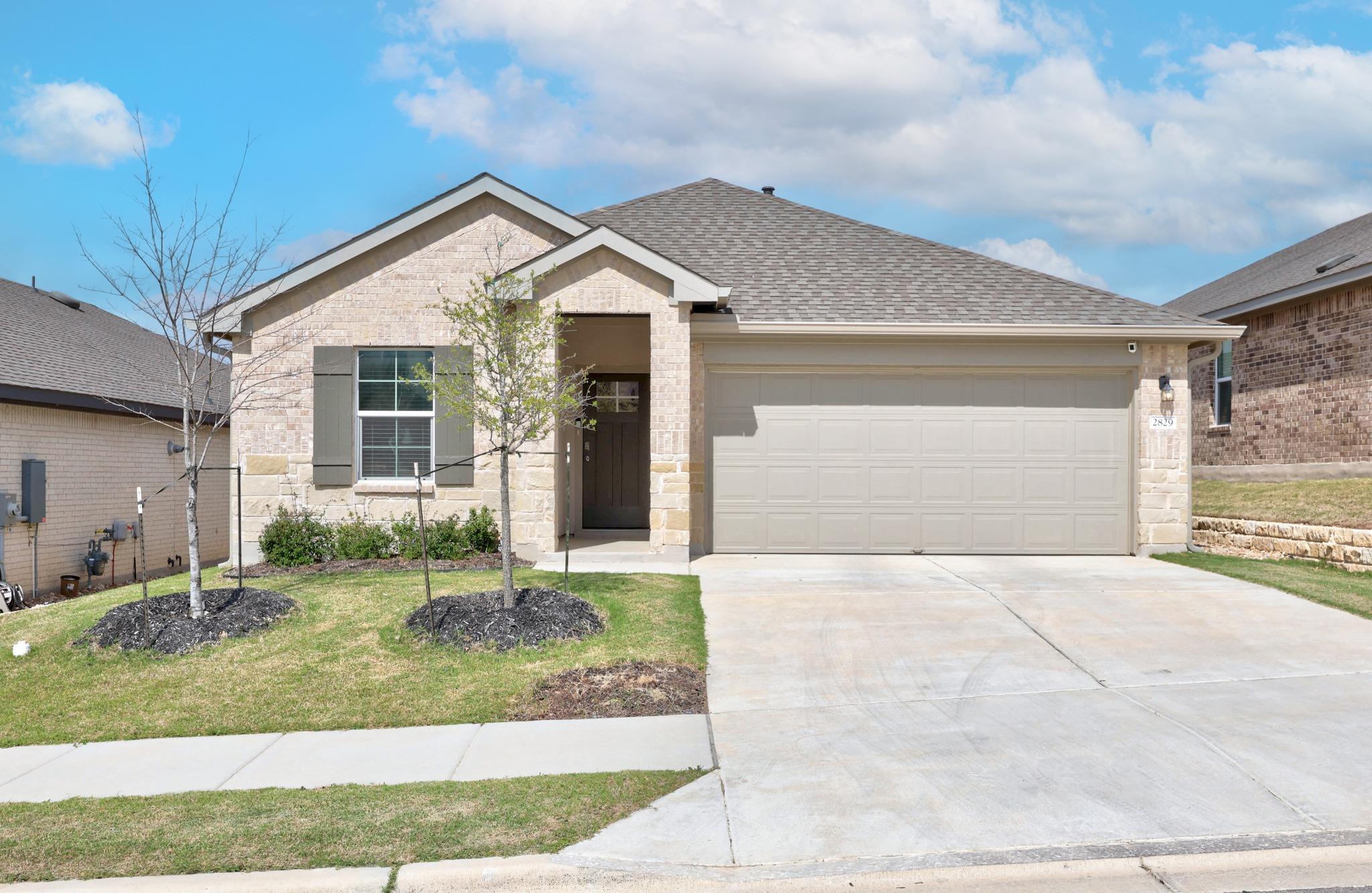 2829 Bandolier Pass Leander TX 78641