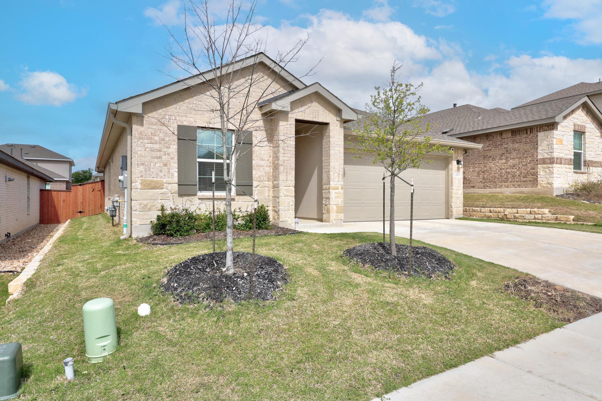 2829 Bandolier Pass Leander TX 78641