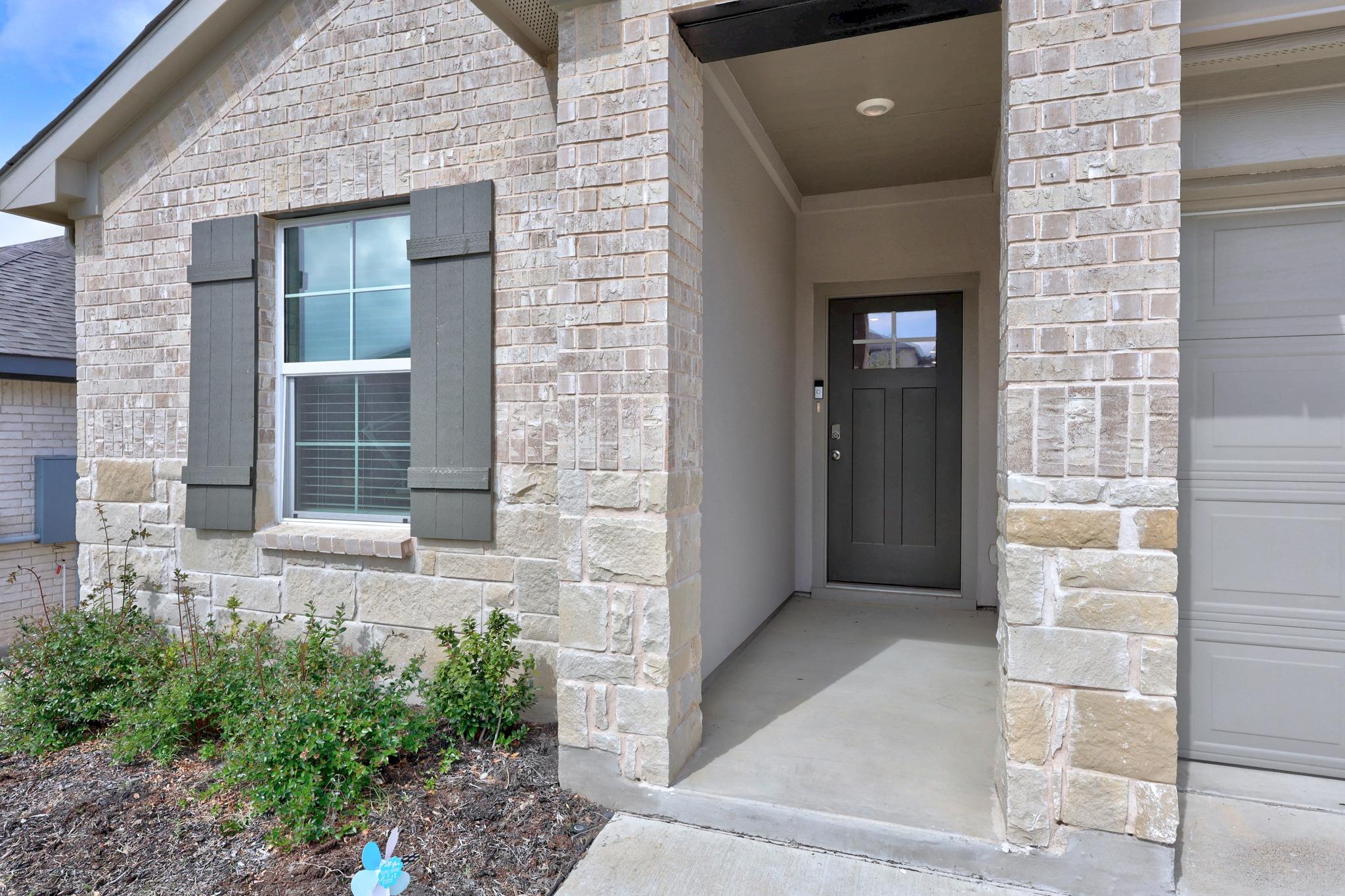 2829 Bandolier Pass Leander TX 78641