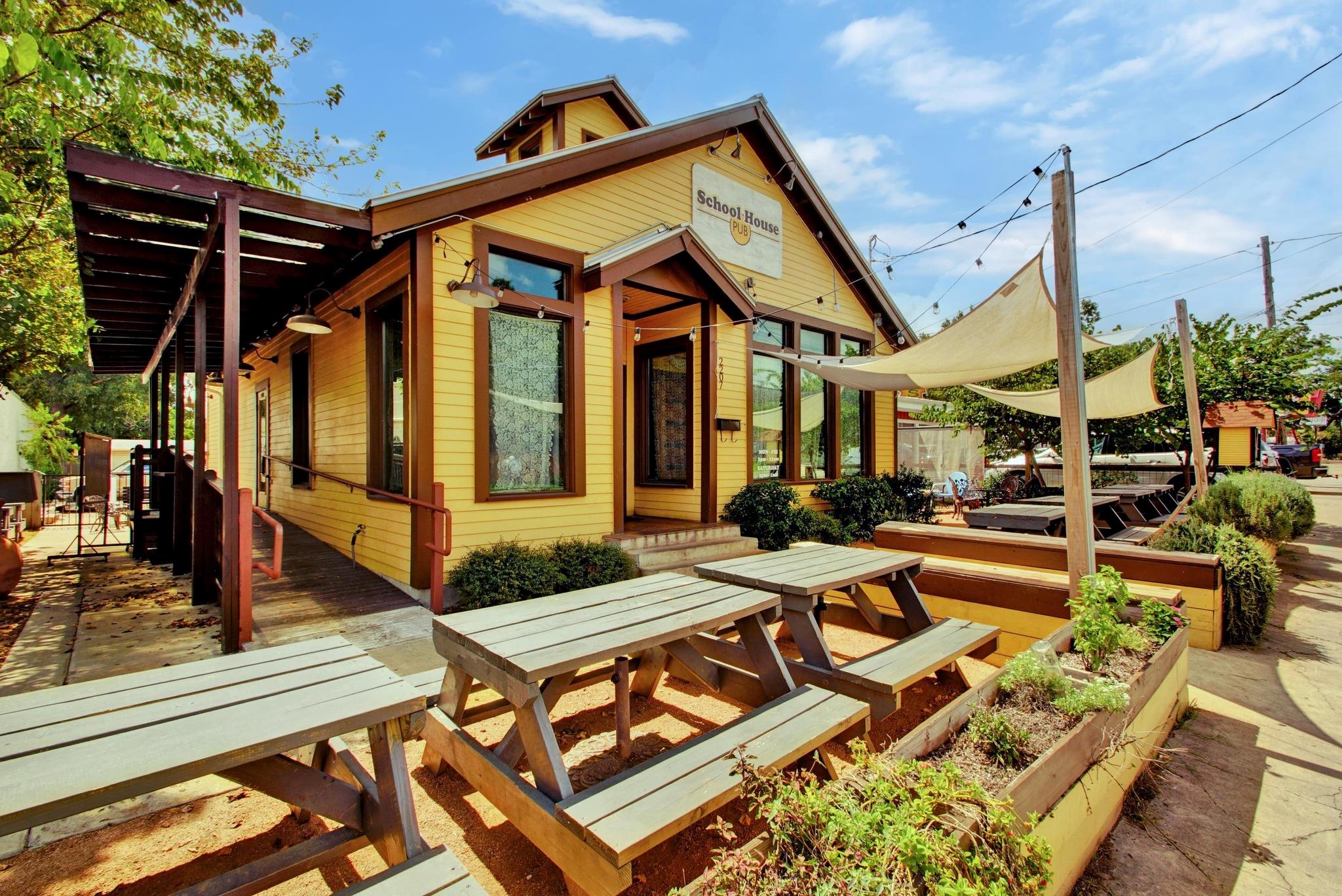 1903 E 17th Street Austin TX 78702