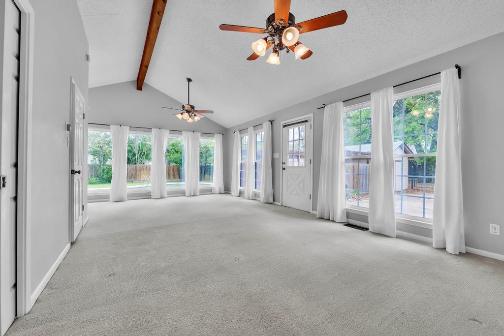 300 Mills Street Smithville TX 78957