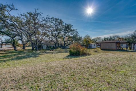 605 W Ash Drive Johnson City TX 78636