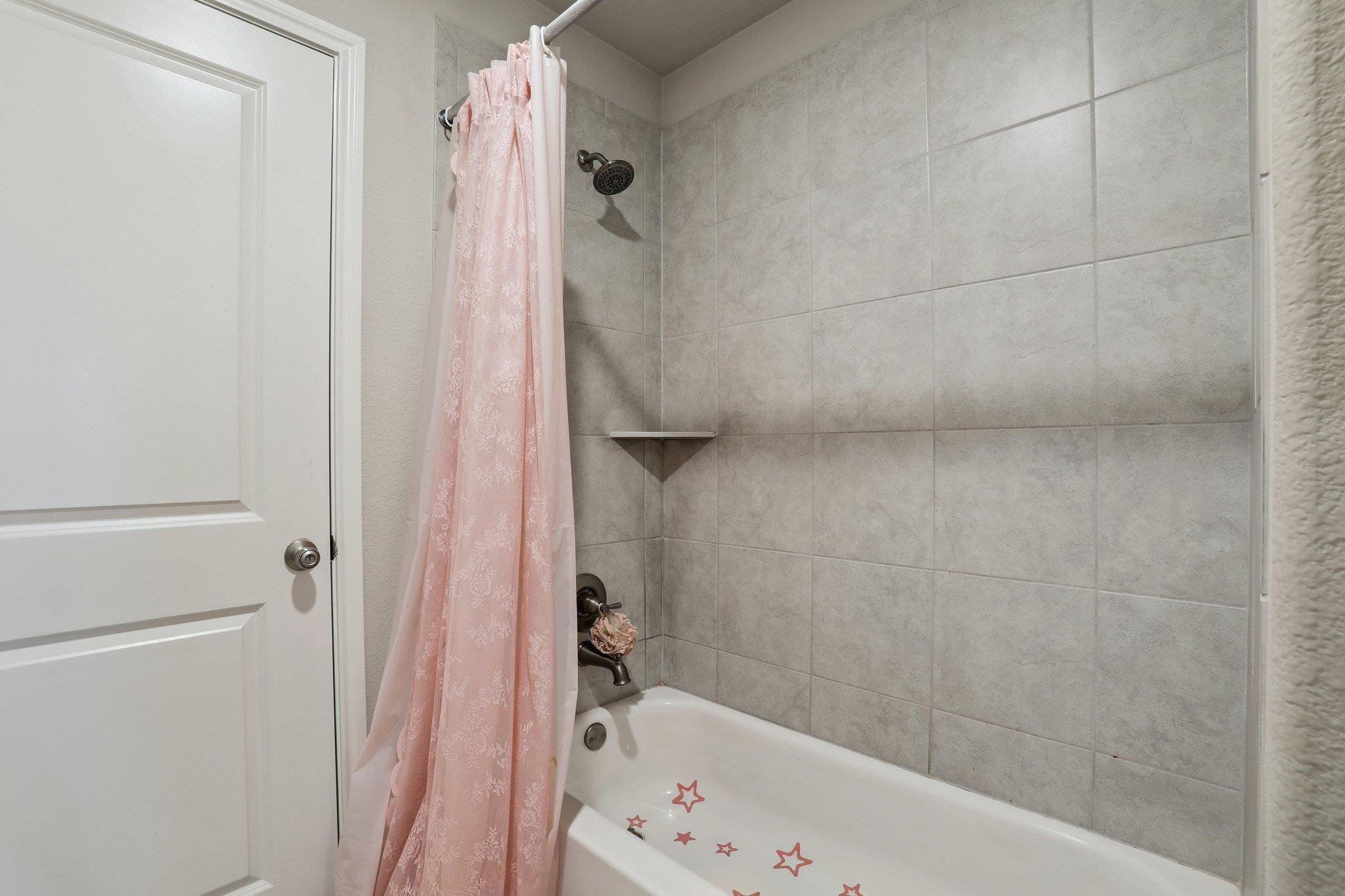 316 Leon Loop Liberty Hill TX 78642