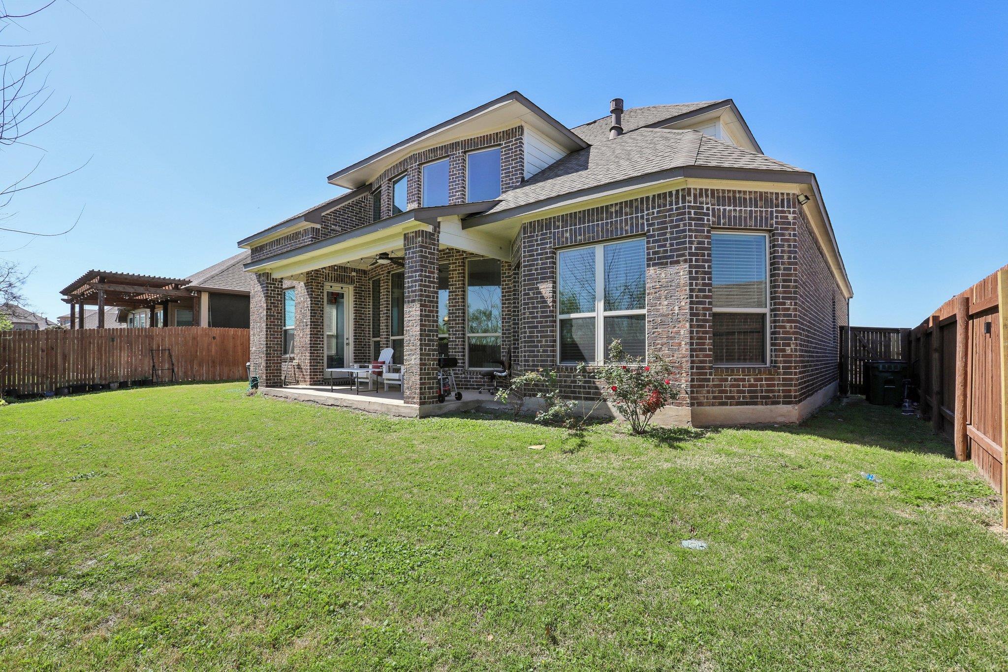 316 Leon Loop Liberty Hill TX 78642