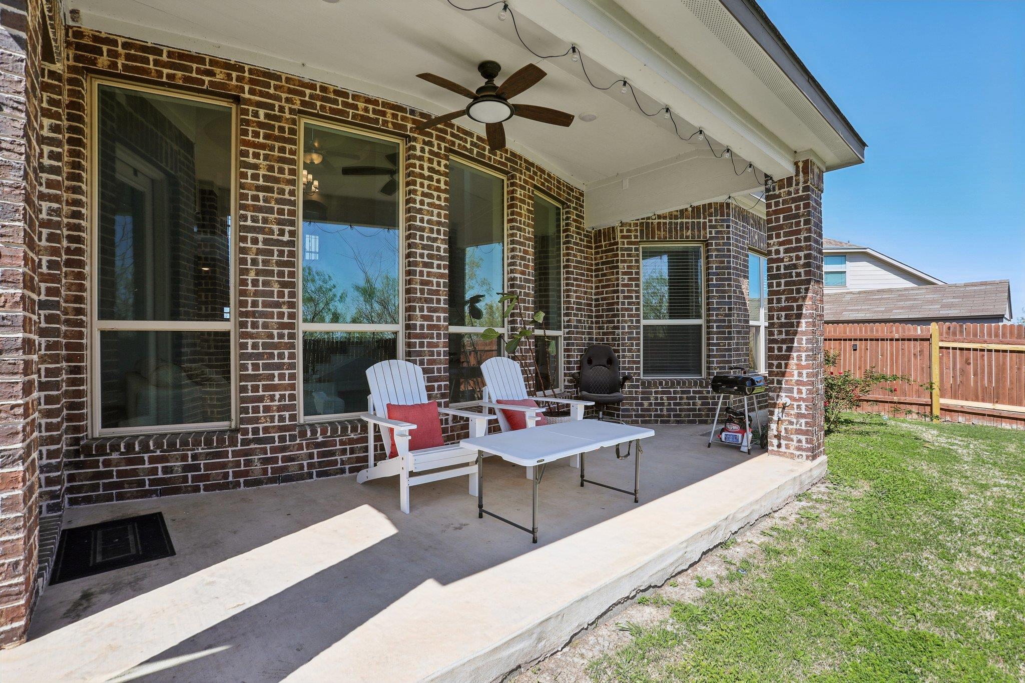 316 Leon Loop Liberty Hill TX 78642