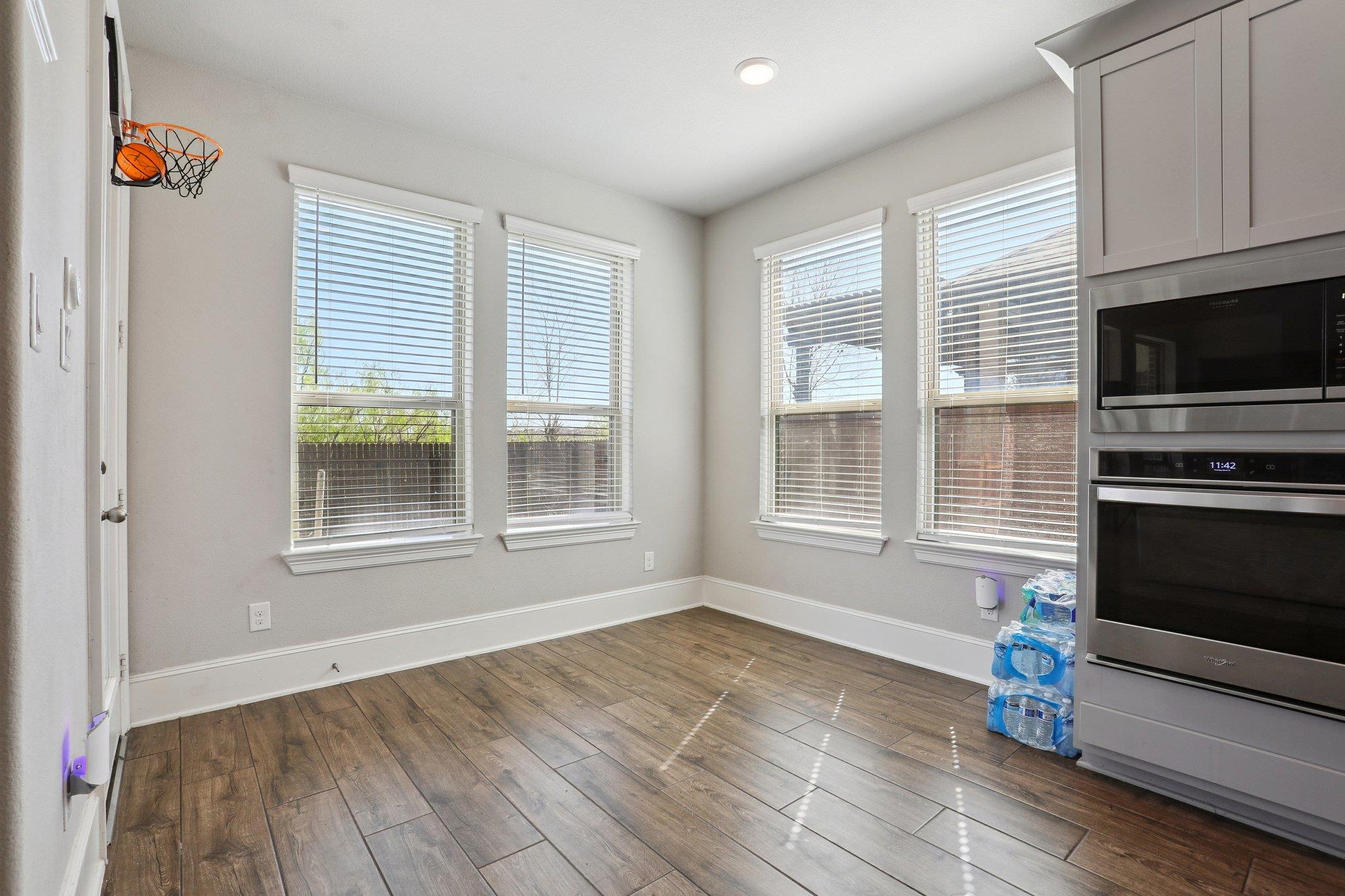 316 Leon Loop Liberty Hill TX 78642